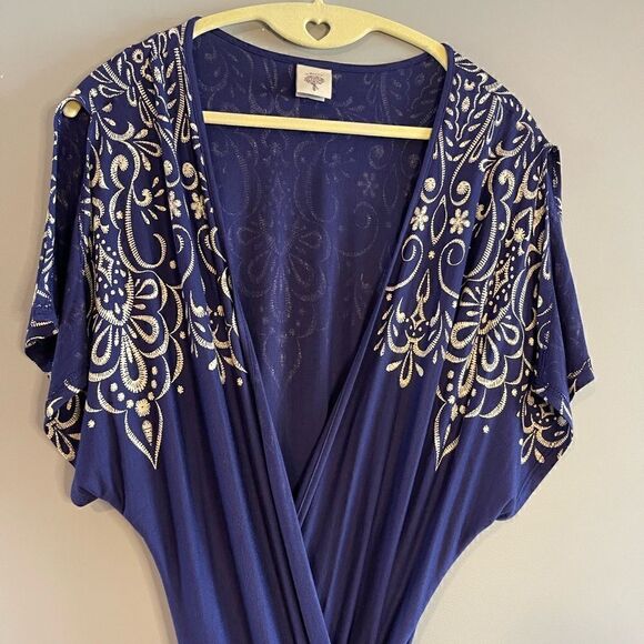 In Bloom Blue/Cream Embroidery-Inspired Screenprint Short Sleeve Robe | SZ XL - Picture 12 of 12